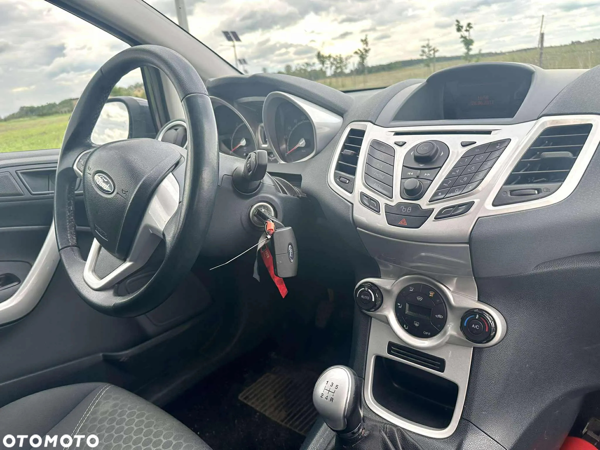 Ford Fiesta 1.6 TDCi ECOneticTitanium ASS - 5