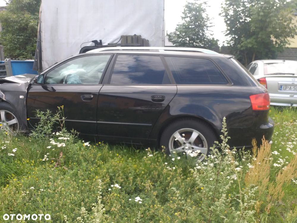 Auto na części - Audi A4 B7 Avant diesel Silnik Skrzynia Drzwi Maska Klapa Błotnik Zderzak Lampa Szyba Klamka Lusterko Deska Kokpit - 4