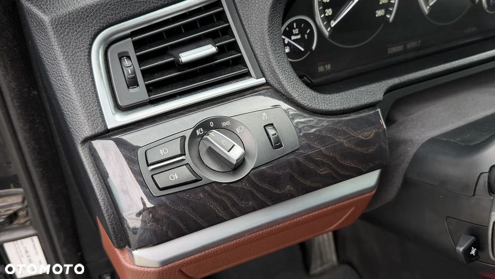 BMW 5GT 535d xDrive - 17