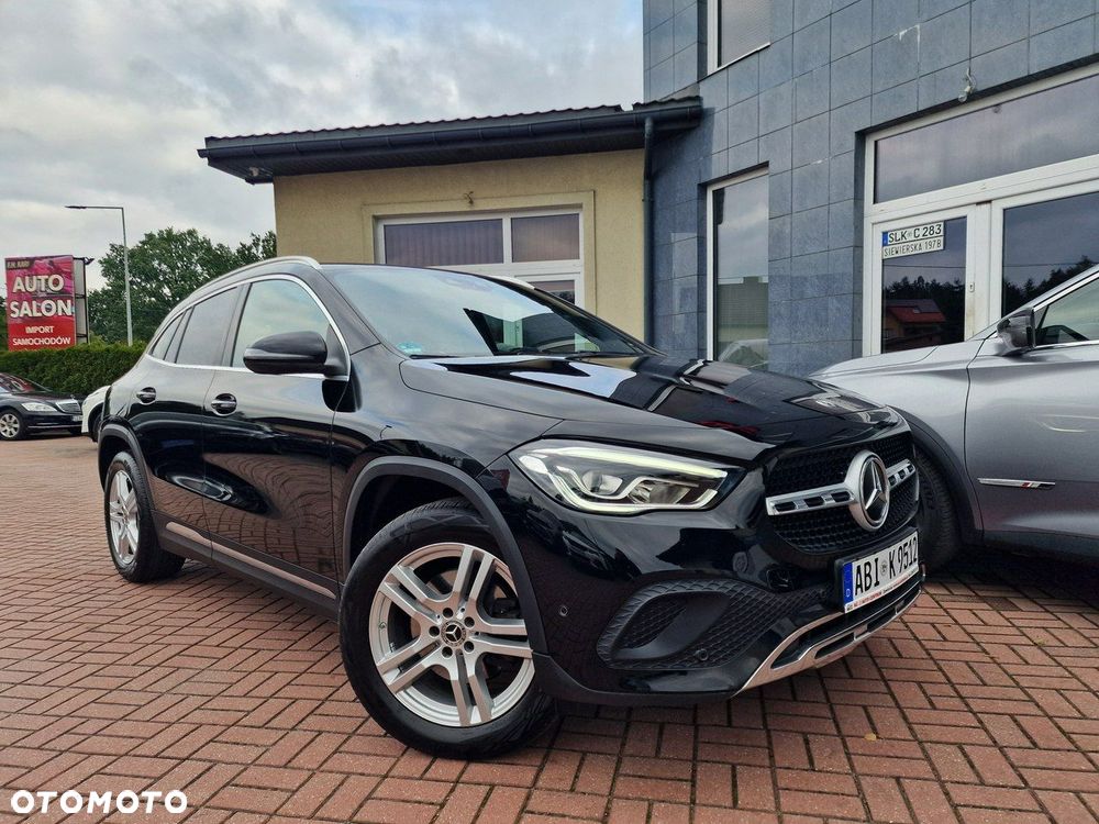 Mercedes-Benz GLA 200 d 8G-DCT Progressive - 10