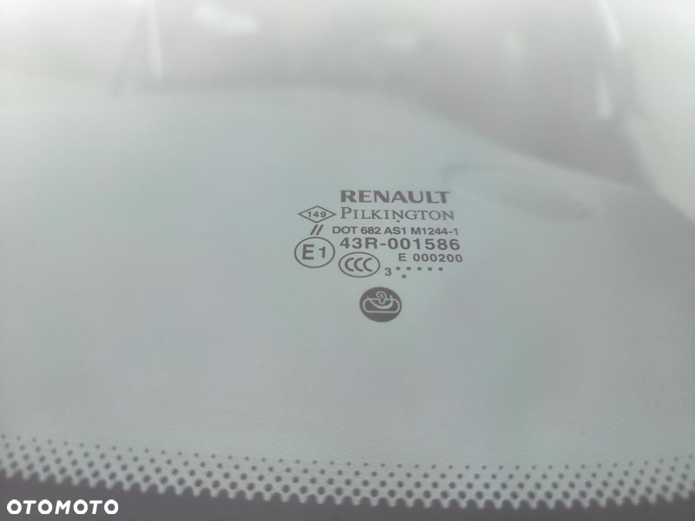 Renault Captur 1.2 TCe Helly Hansen EDC - 26