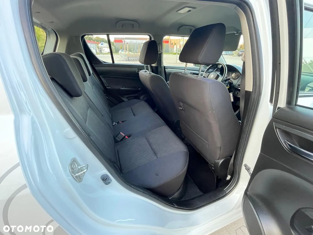 Suzuki Swift 1.2 4x4 Club - 12