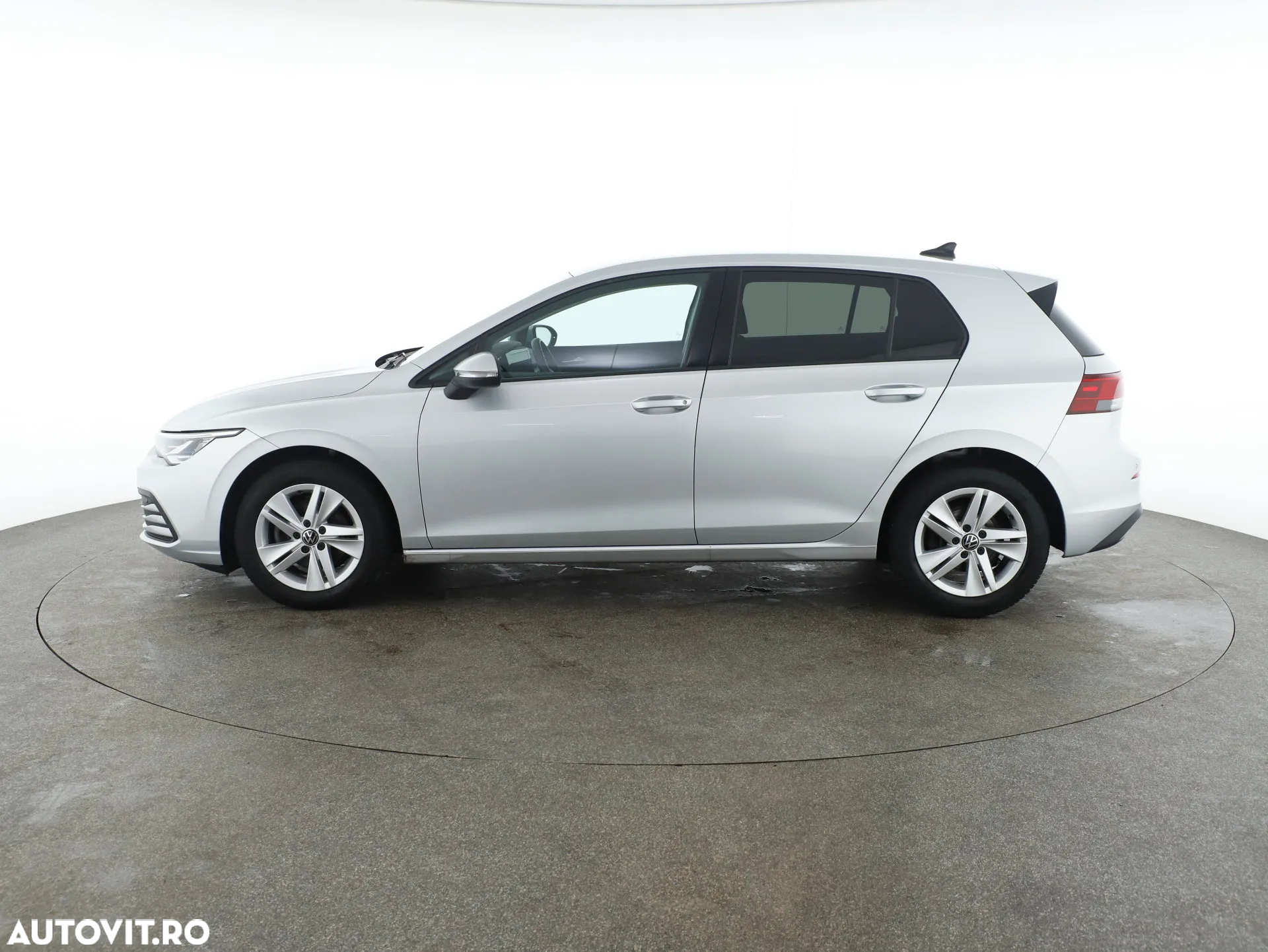 Volkswagen Golf 2.0 TDI DSG Life - 2