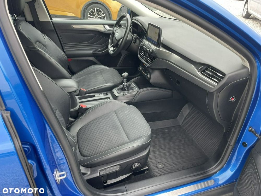 Ford Focus - 35