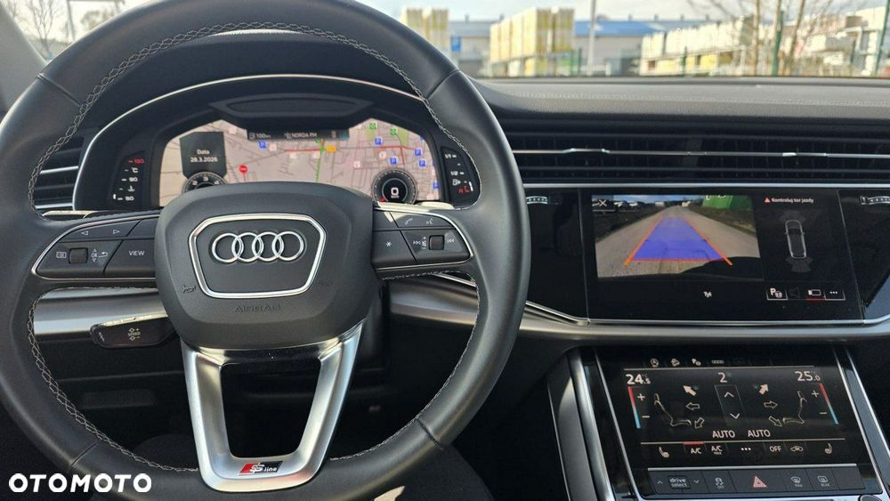 Audi Q7 - 10