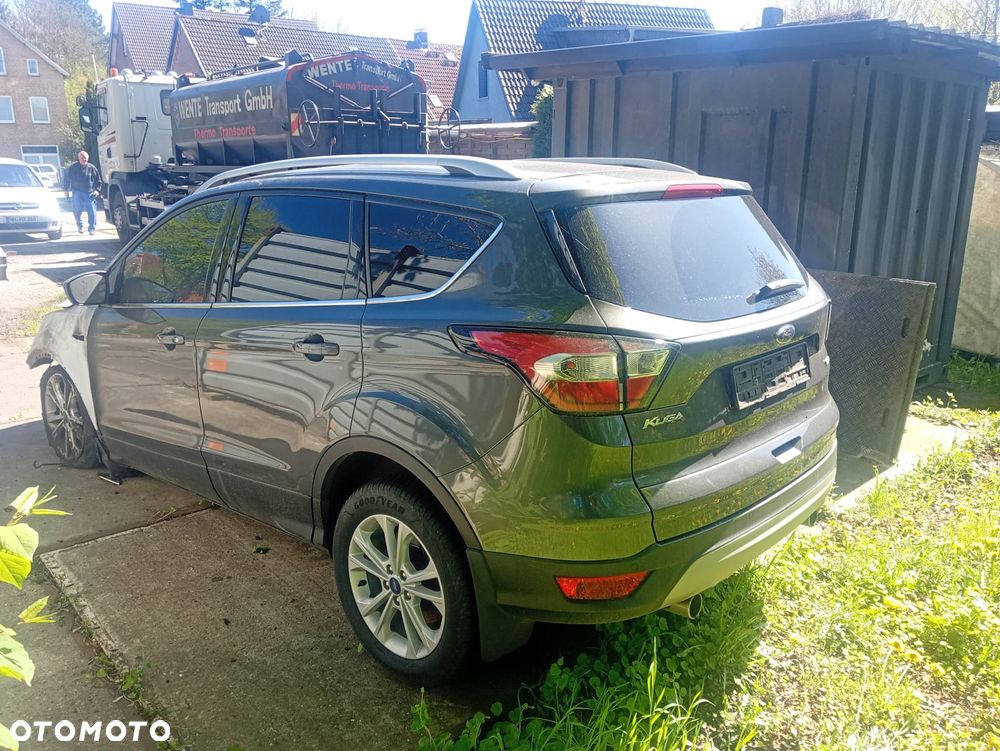 Ford Kuga 1.5 EcoBoost FWD Edition ASS GPF - 2