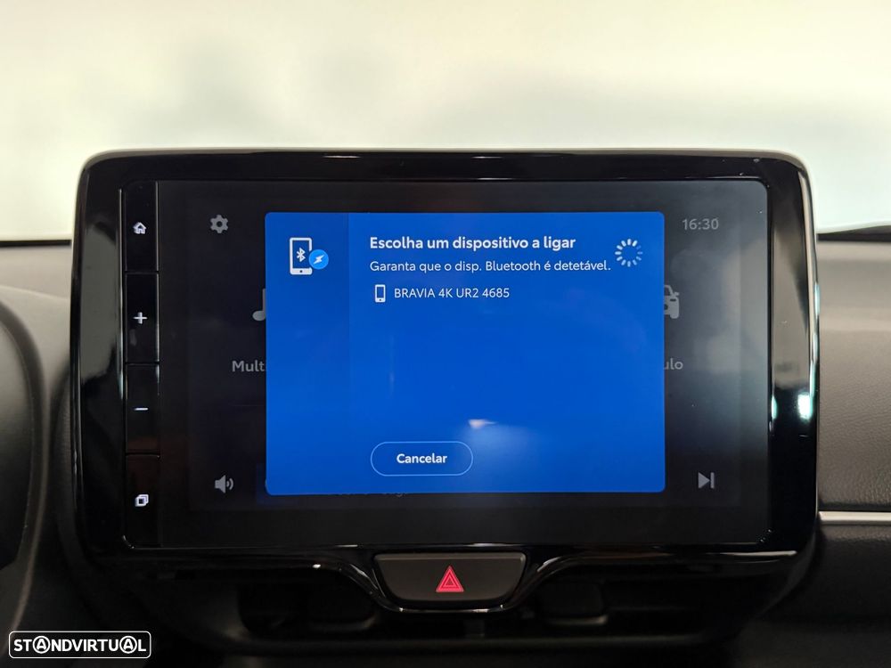 Toyota Yaris Cross 1.5 Hybrid Comfort Plus - 24