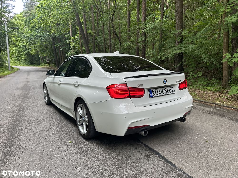 BMW Seria 3 340i M Sport Shadow - 9