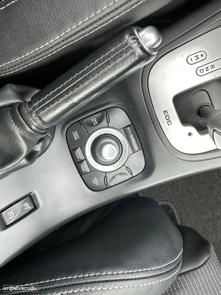 Renault Mégane Coupe 1.5 dCi GT Line EDC - 19
