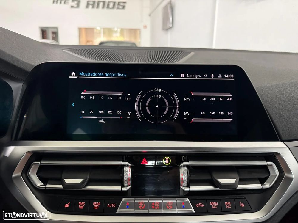 BMW 330 e Touring Pack M Auto - 28