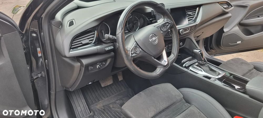 Opel Insignia 2.0 BiTrb D 4x4 Automatik Exclusive - 14