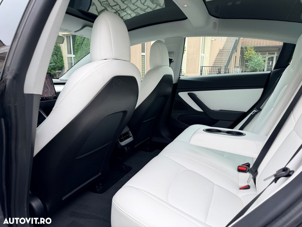 Tesla Model 3 Standard Reichweite Plus Hinterradantrieb - 8