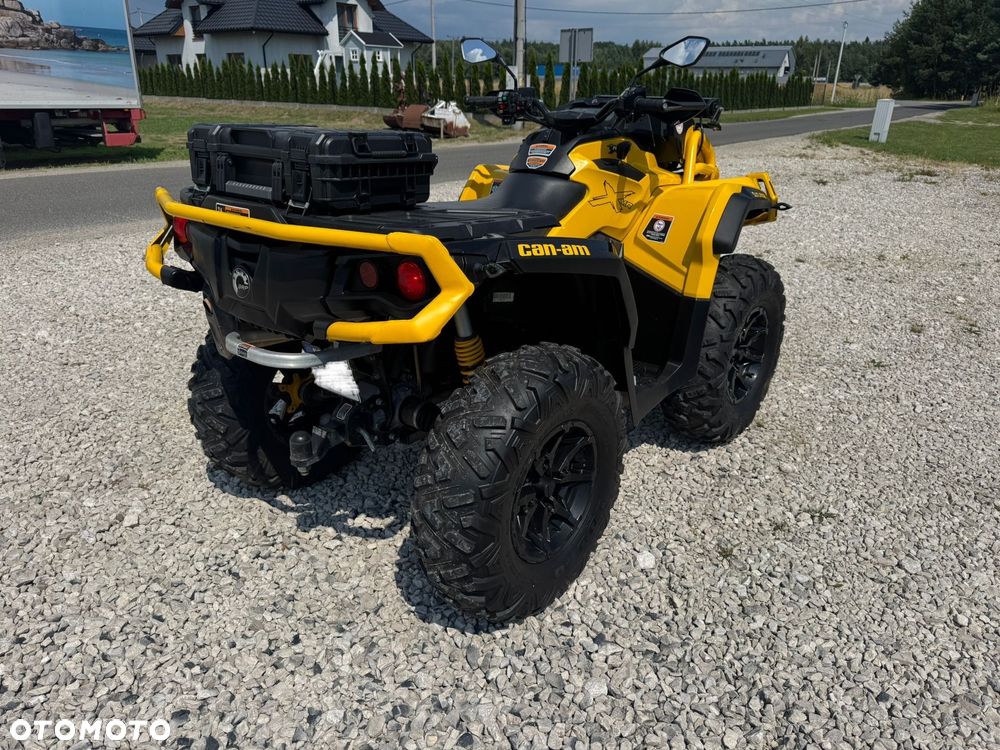 Can-Am Outlander
