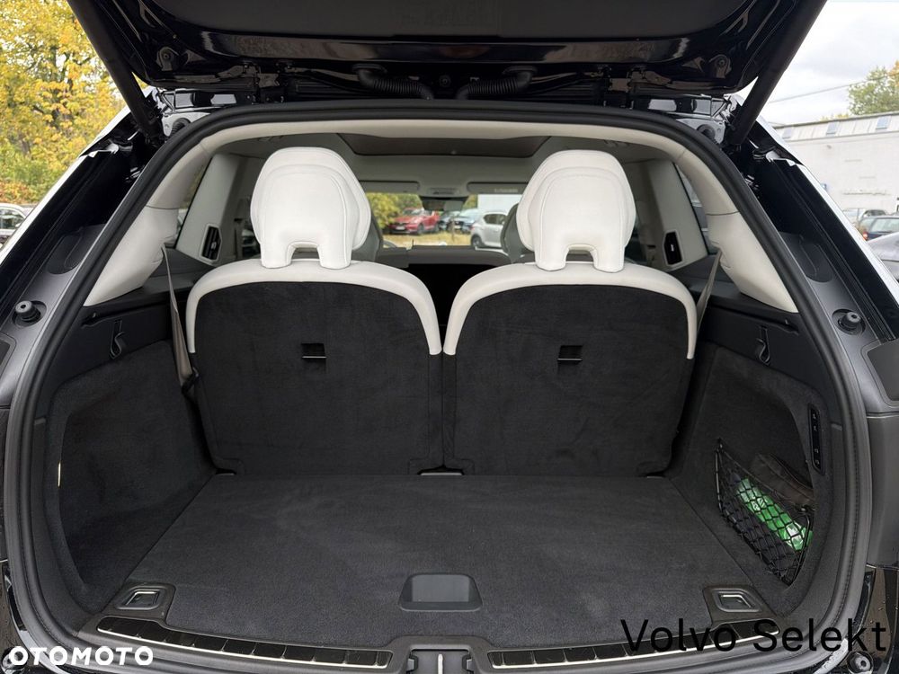 Volvo EX90 - 21
