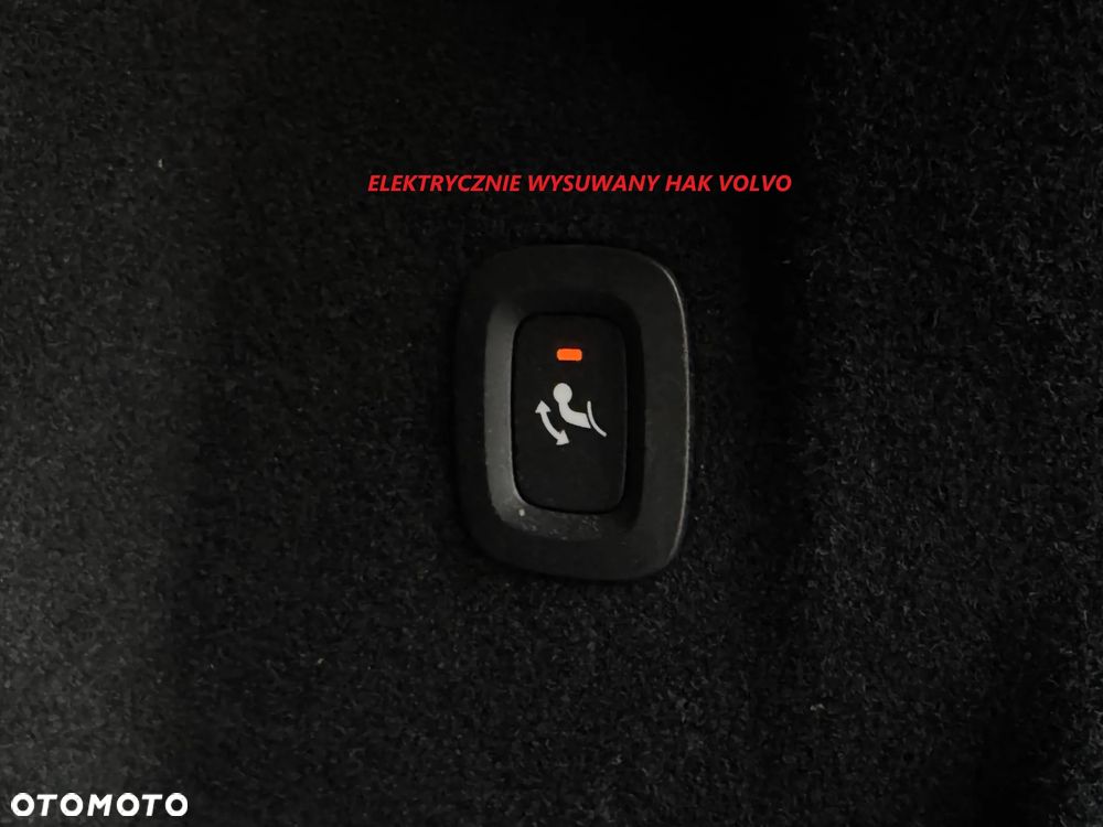 Volvo XC 60 B4 D AWD Plus Dark - 26