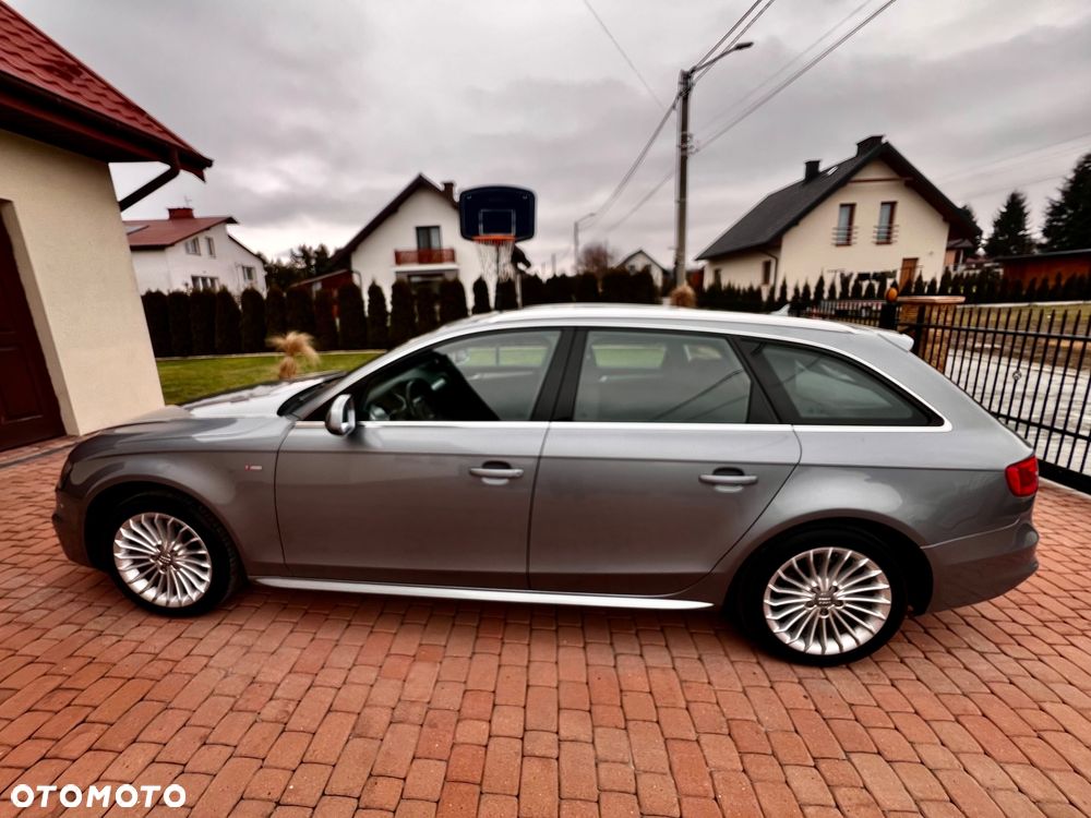 Audi A4 Avant - 22