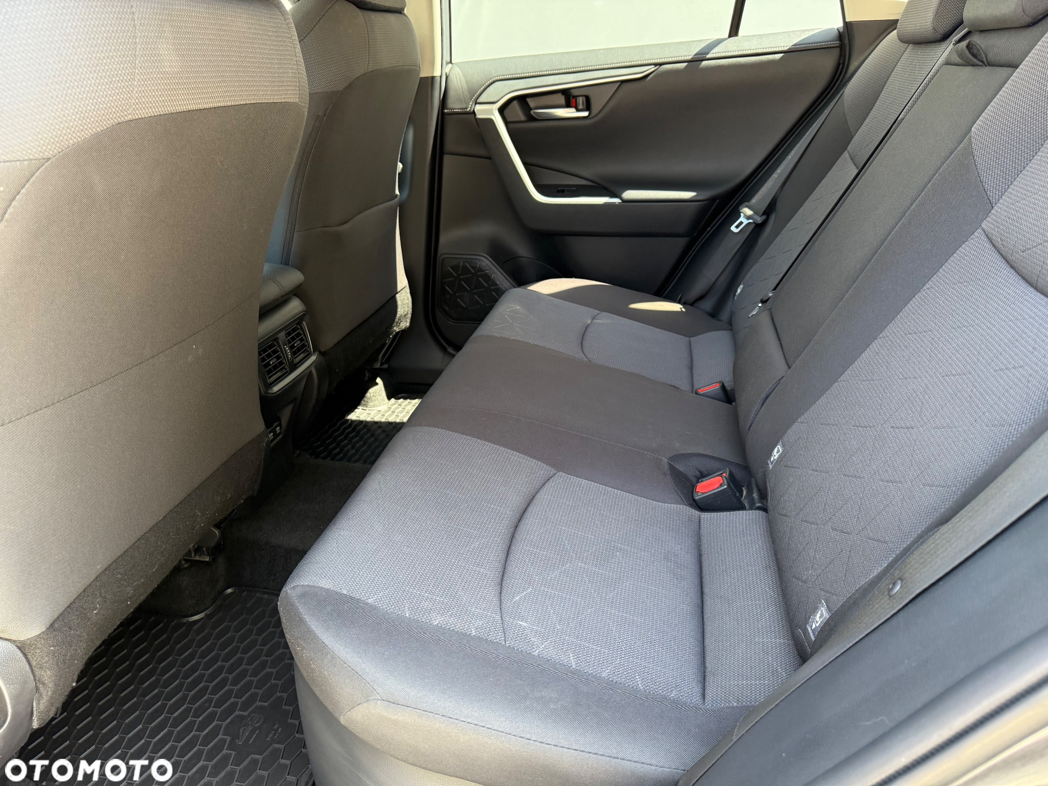 Toyota RAV4 2.5 Hybrid Comfort 4x4 - 26