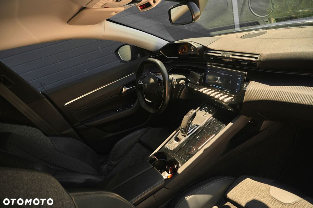 Peugeot 508 1.6 PureTech Allure Pack S&S EAT8 - 22