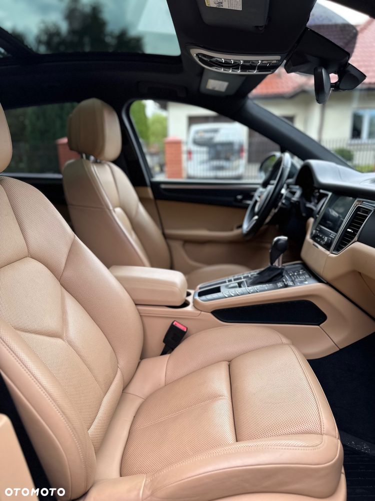 Porsche Macan Standard - 11