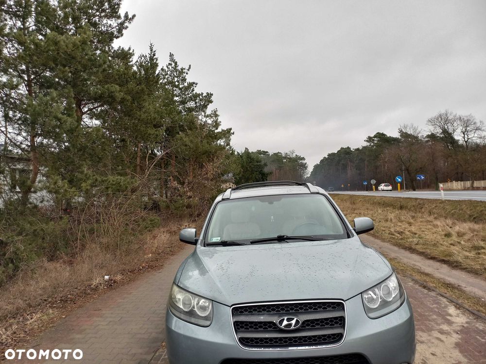 Hyundai Santa Fe - 1
