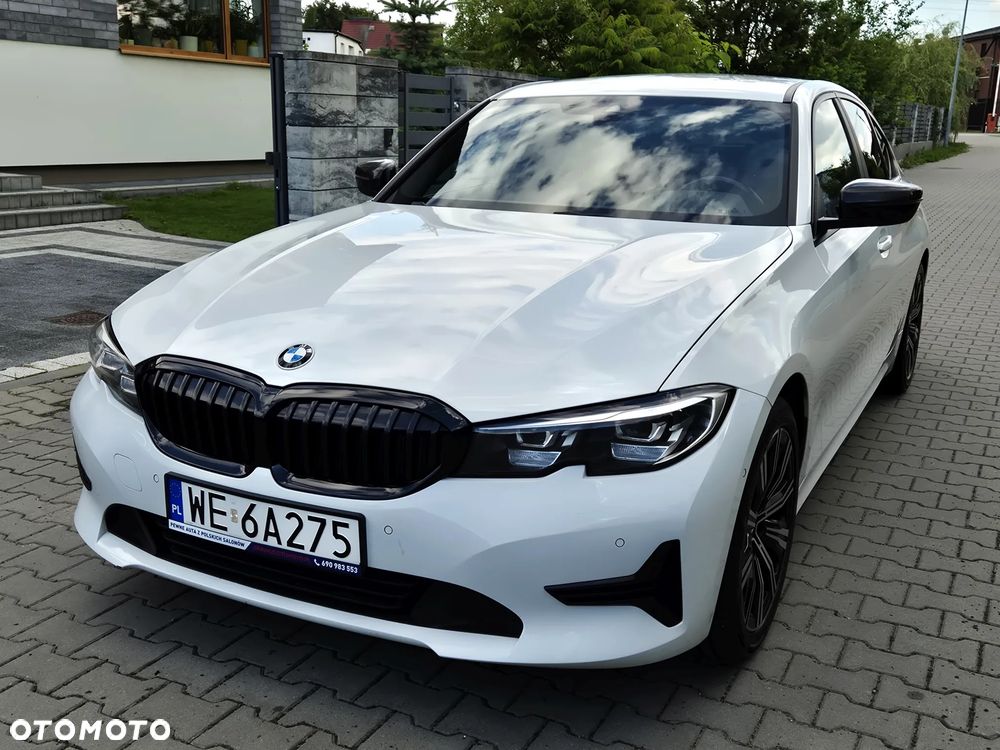 BMW Seria 3 318i Sport Line - 15