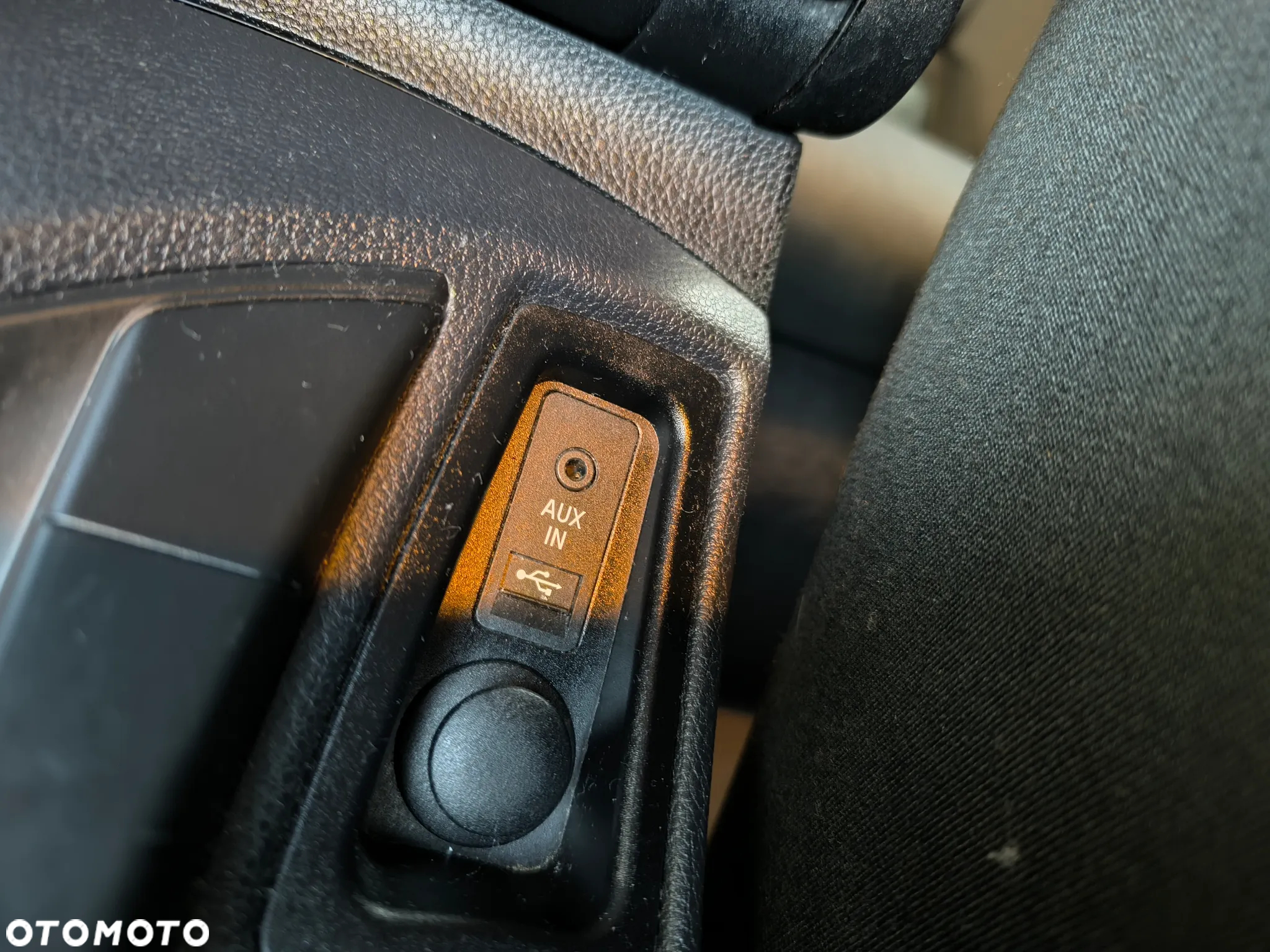 BMW Seria 1 118i - 30
