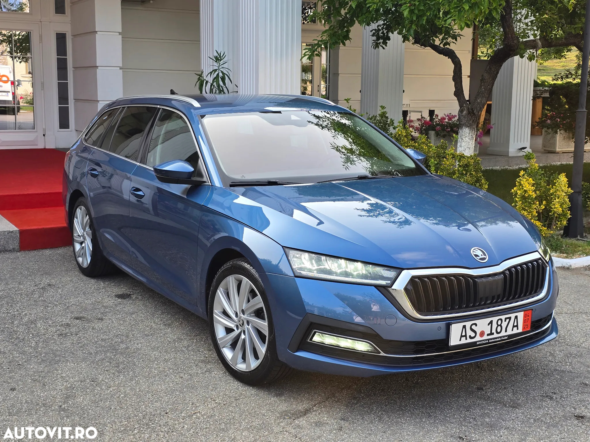Skoda Octavia 2.0 TDI DSG First Edition - 24