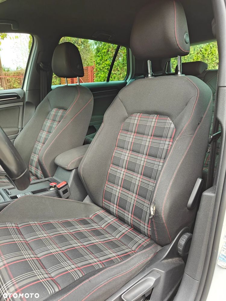 Volkswagen Golf VII 2.0 TSI BMT GTI Performance DSG - 11