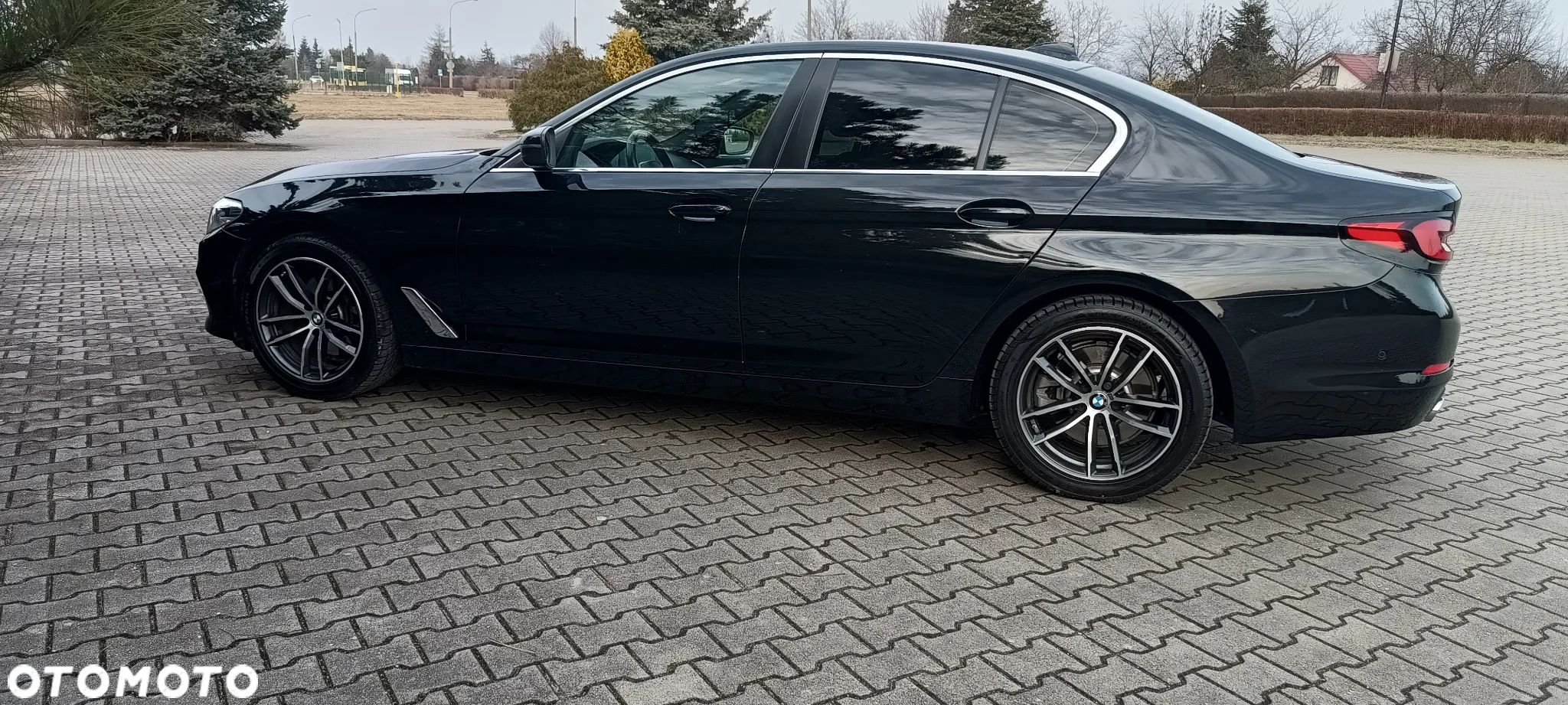 BMW Seria 5 518d - 1