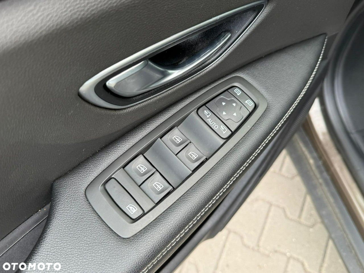 Renault Grand Scenic ENERGY TCe 115 LIMITED - 10