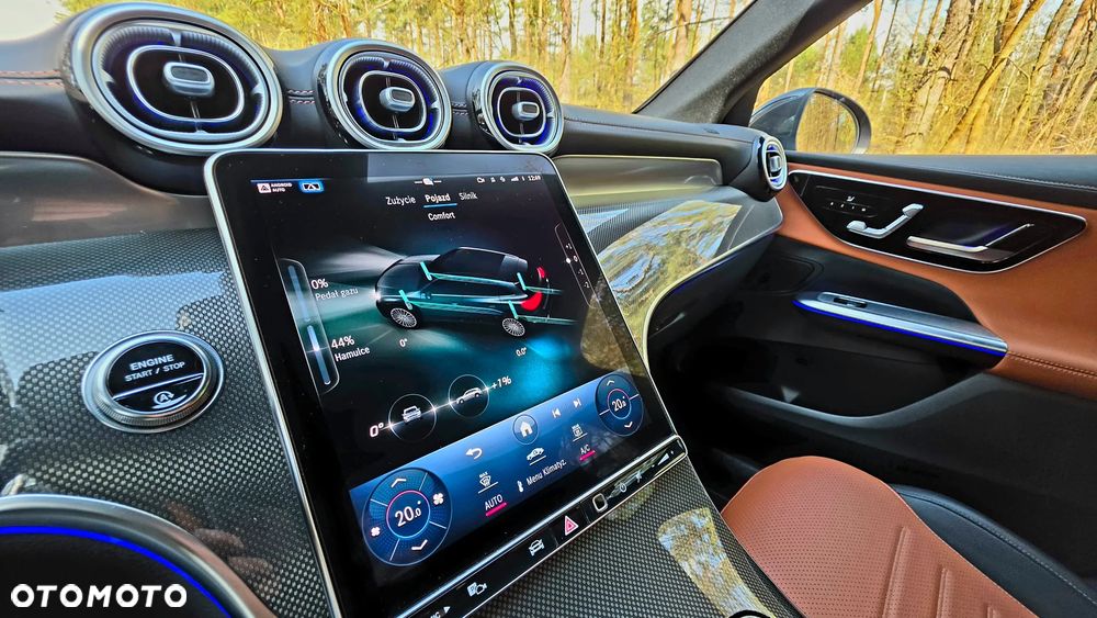 Mercedes-Benz GLC - 40