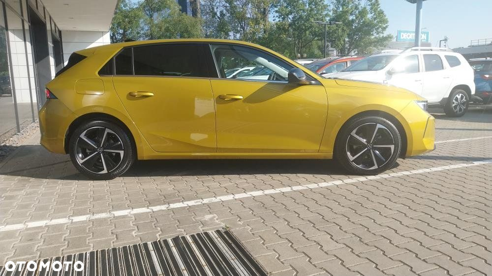 Opel Astra - 4
