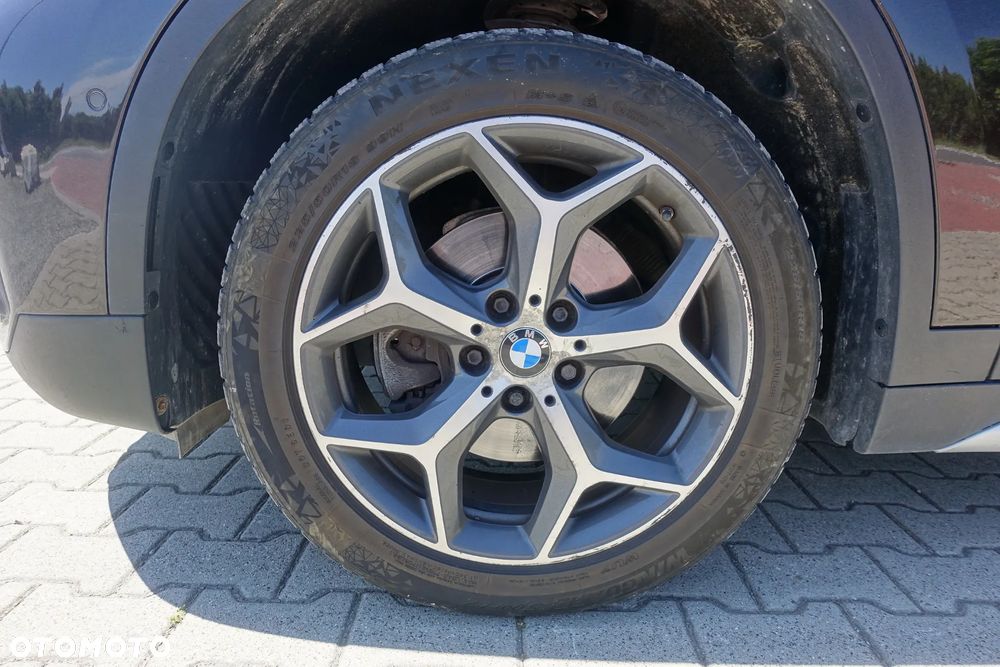 BMW X1 xDrive18d Sport Line - 9