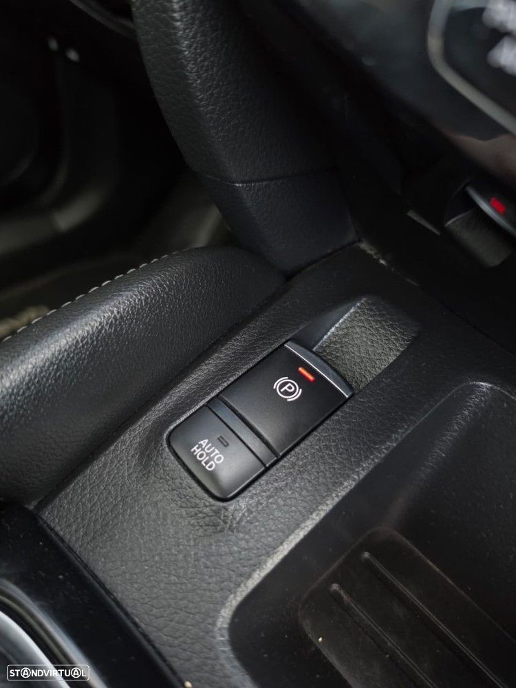 Nissan Qashqai 1.5 dCi N-Connecta - 22