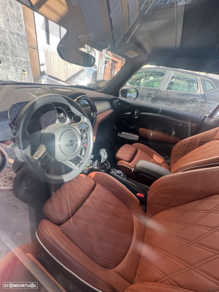 MINI Cabrio Cooper Premium Extra Resolute Edition Auto - 6
