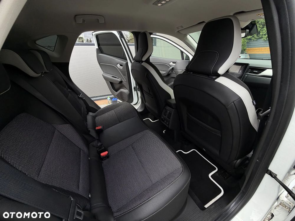 Renault Captur TCe 100 INTENS - 17