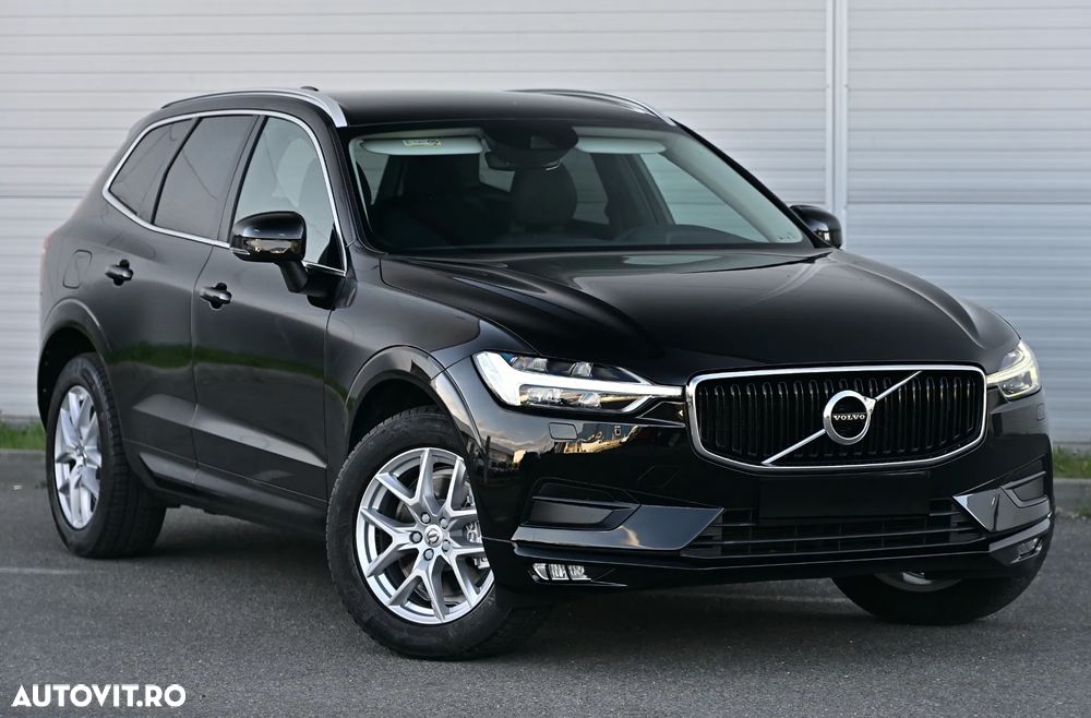 Volvo XC 60 D5 AWD Geartronic Momentum - 4