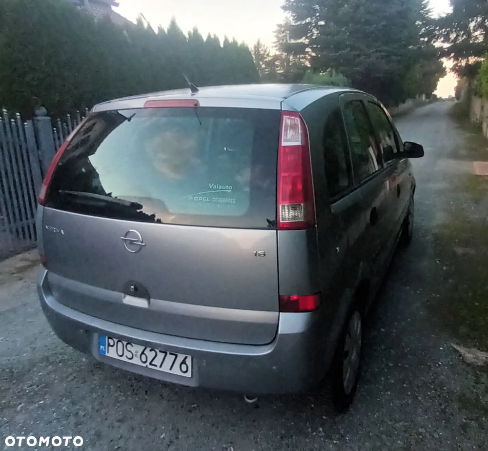 Opel Meriva - 8