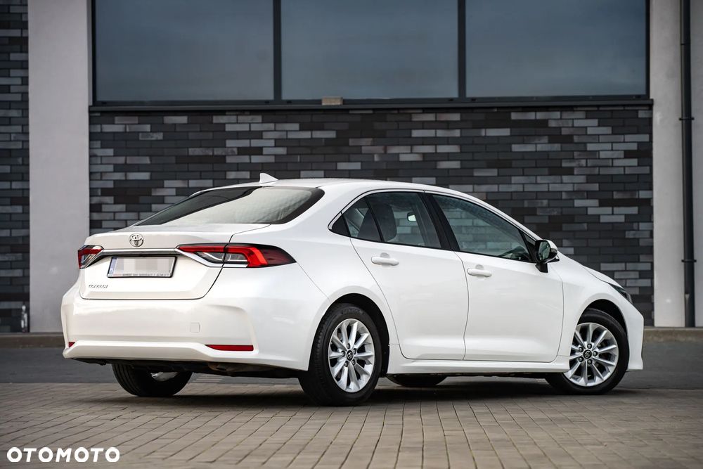 Toyota Corolla 1.6 Comfort - 8