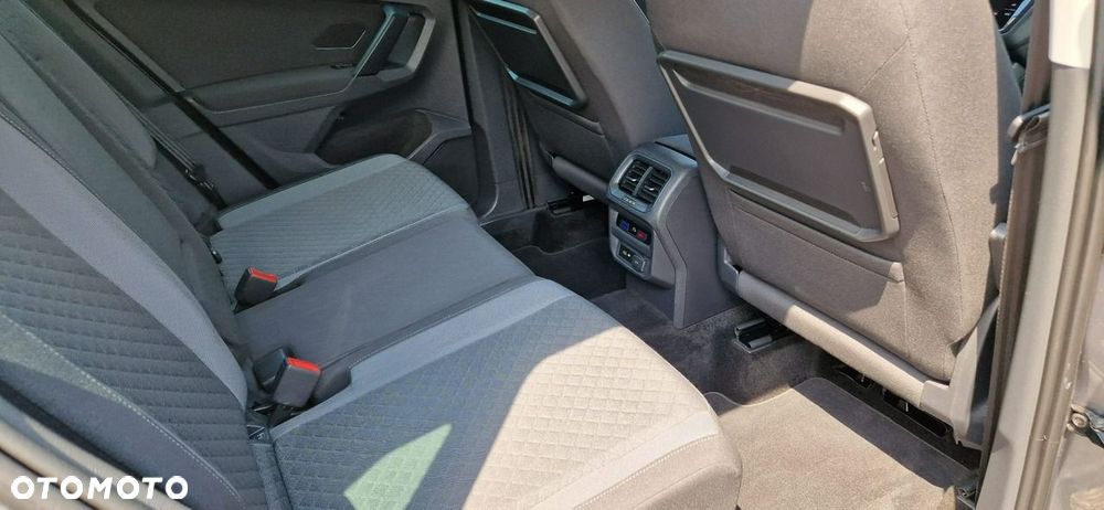 Volkswagen Tiguan - 29