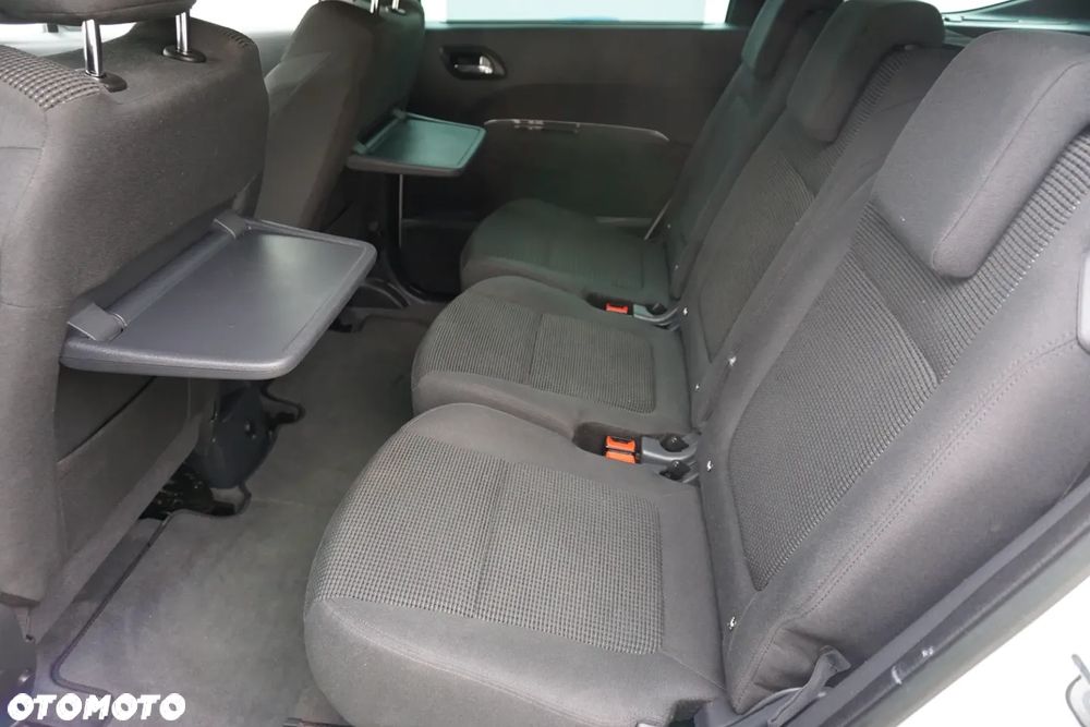 Peugeot 5008 1.6 Active 7os - 10