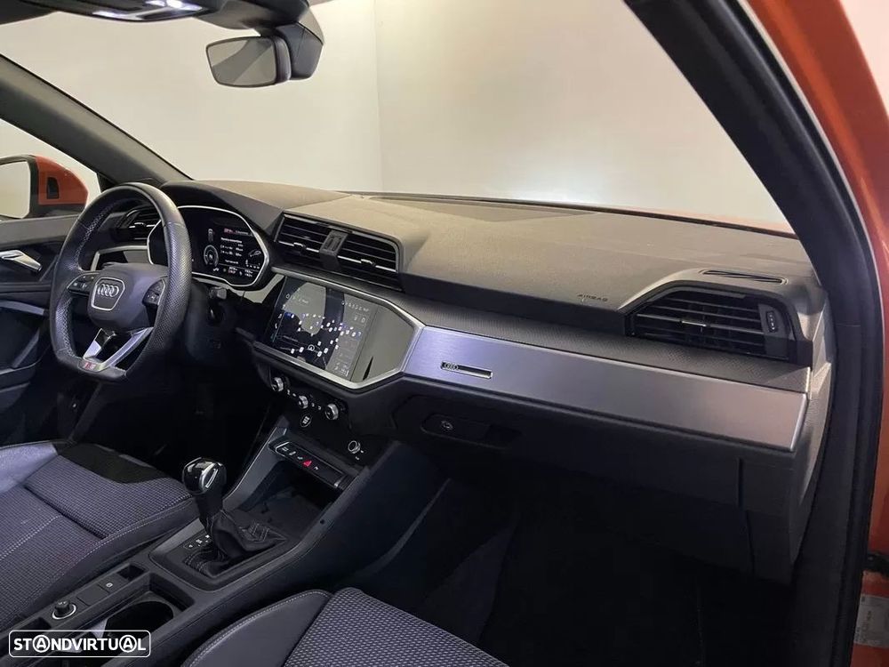 Audi Q3 45 TFSIe S line S tronic - 17