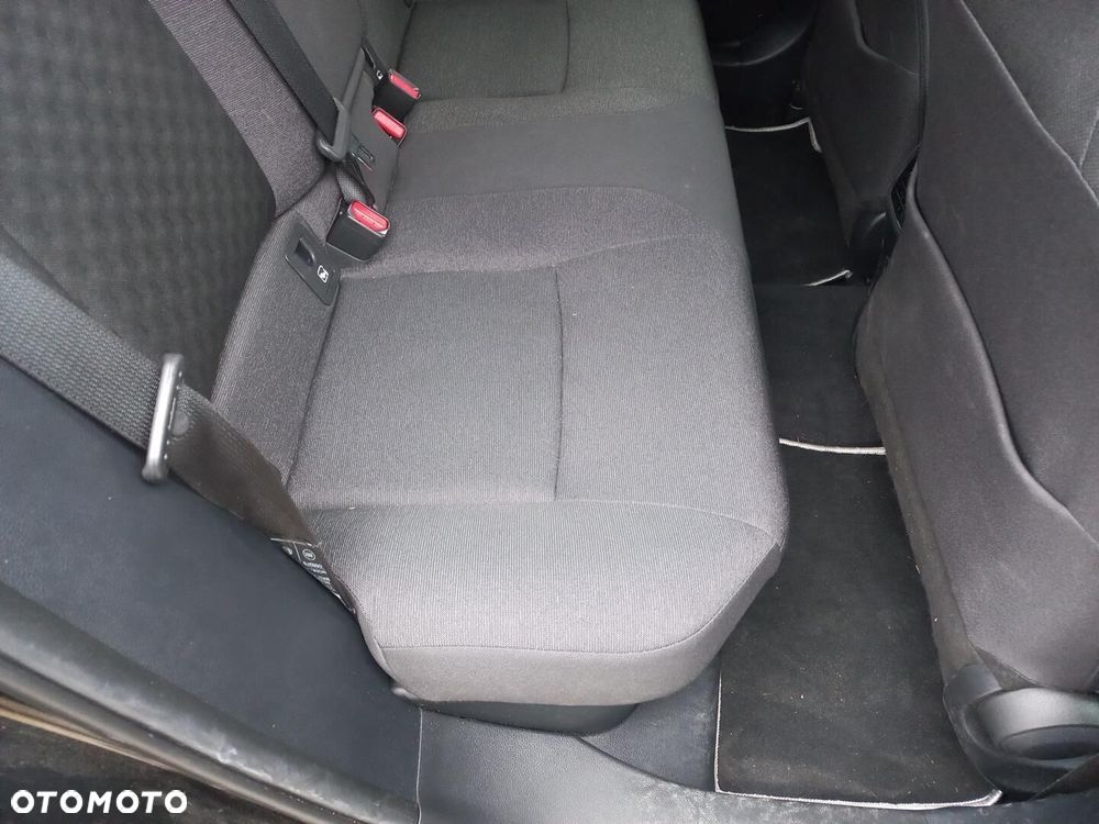 Toyota Corolla 1.8 Hybrid Style - 11