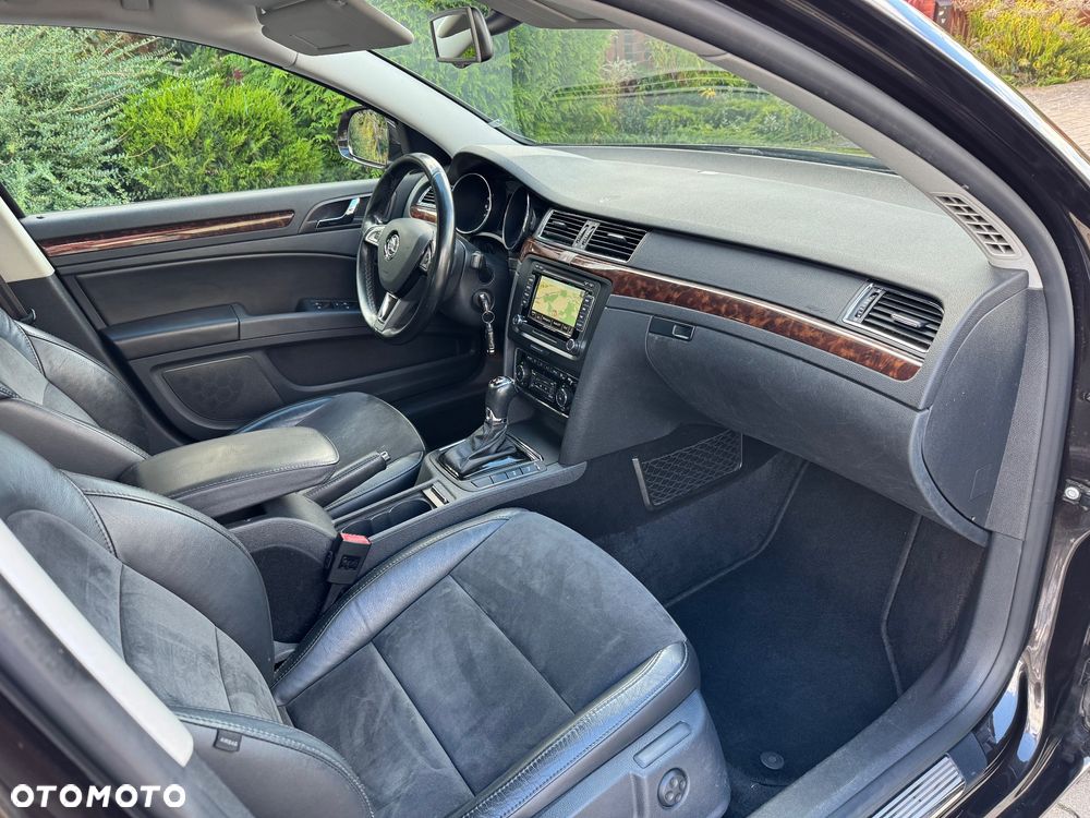 Skoda Superb 2.0 TDI 4x4 Elegance DSG - 10