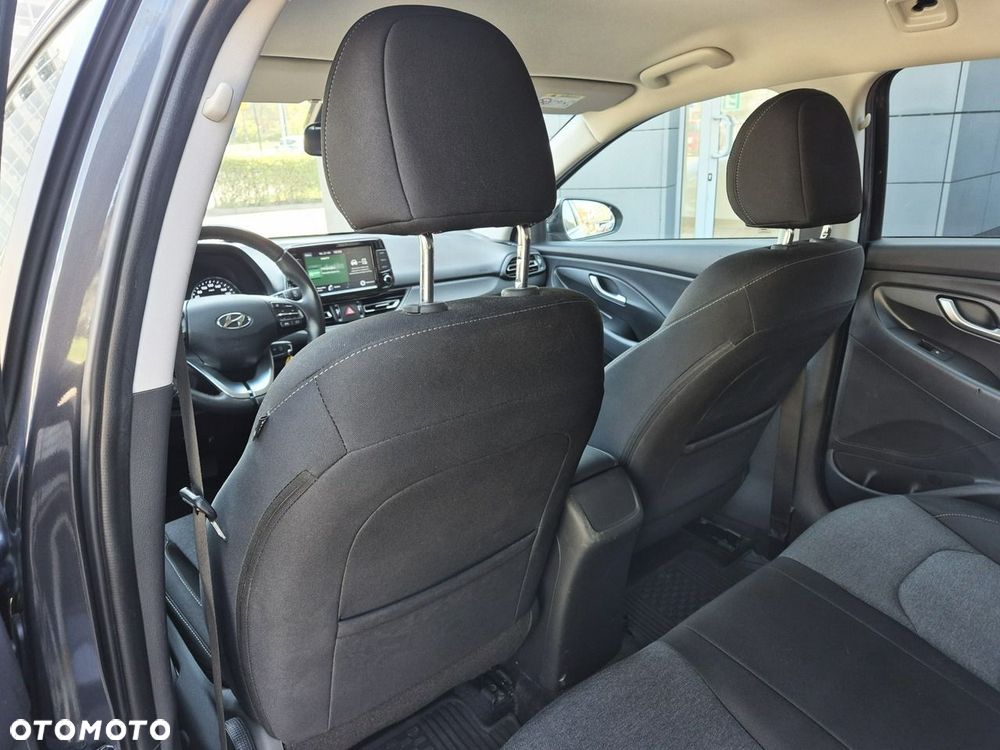 Hyundai i30 1.5 T-GDI 48V Smart - 13