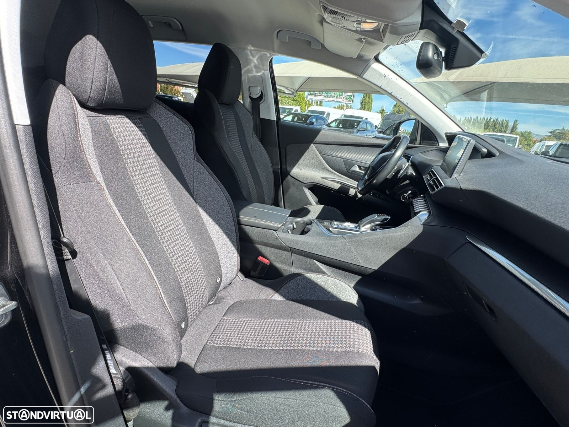 Peugeot 3008 1.6 BlueHDi Style EAT6 - 12
