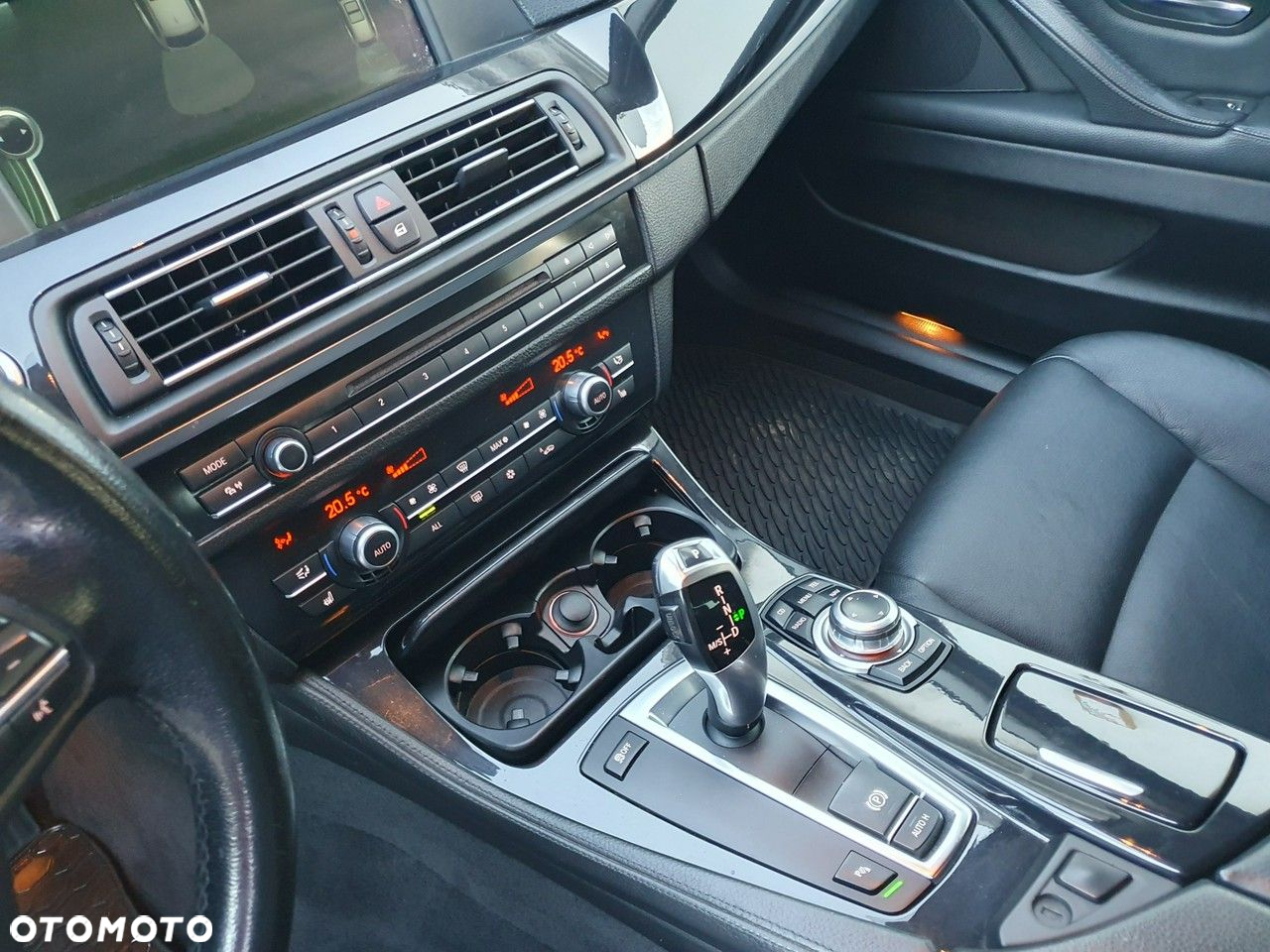 BMW Seria 5 - 24