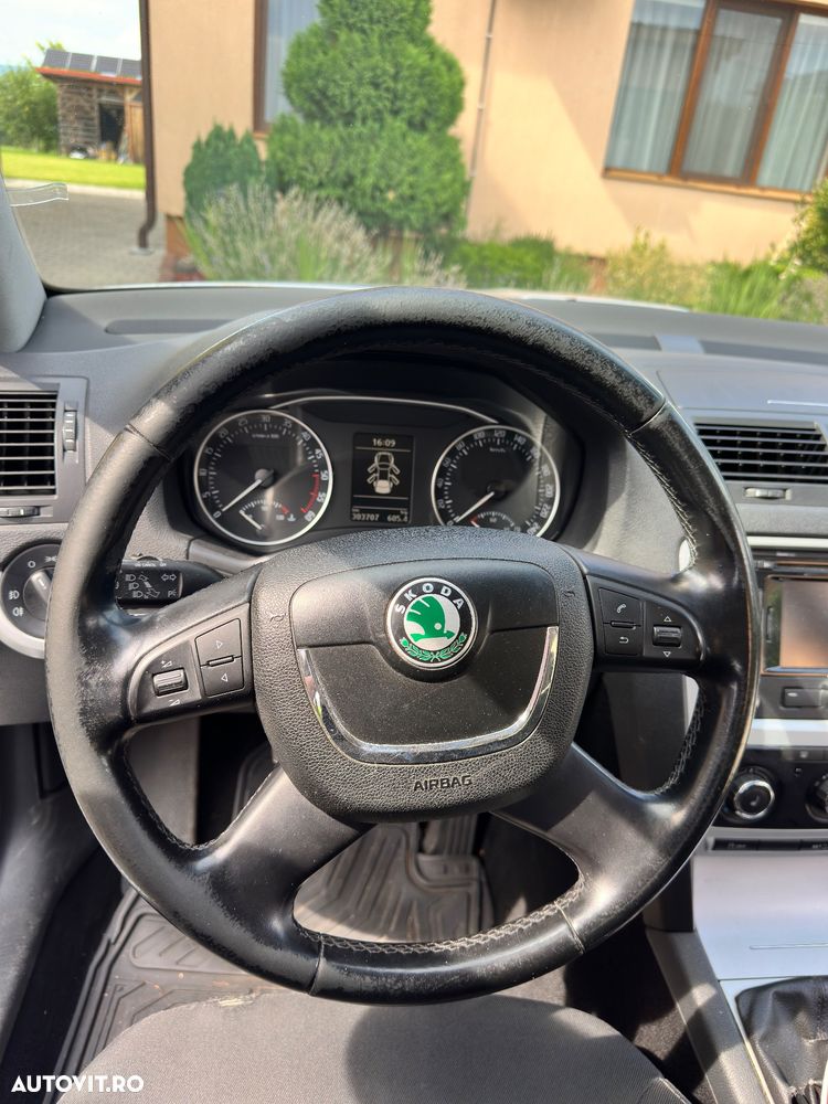 Skoda Octavia - 12