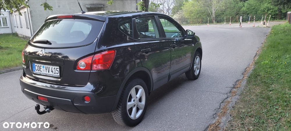 Nissan Qashqai - 10