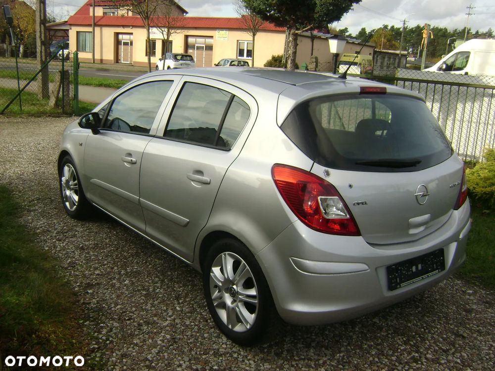 Opel Corsa - 6